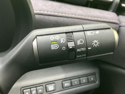2025 Lexus LBX 缩略图 17