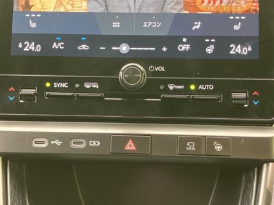 2025 Lexus LBX 缩略图 31