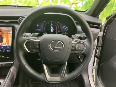 2025 Lexus LBX 缩略图 16
