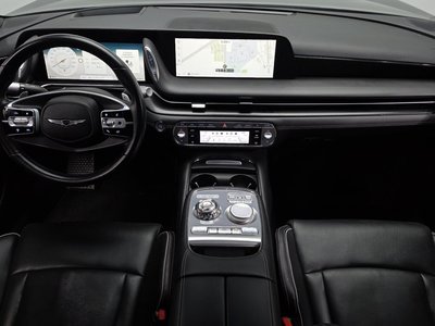 صورة 5 لـ 2022 Genesis G90