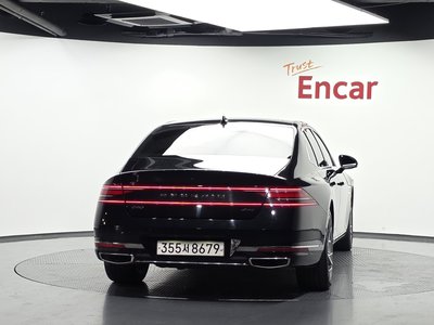 صورة 4 لـ 2022 Genesis G90