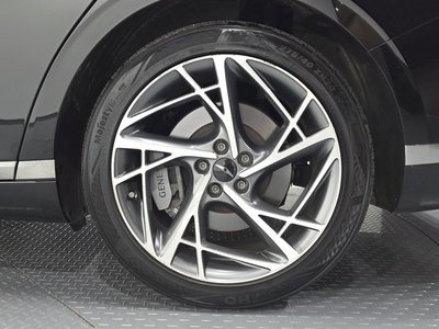 صورة 8 لـ 2022 Genesis G90
