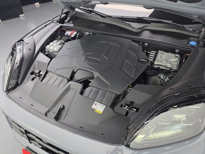 2024 Porsche CAYENNE 照片 7