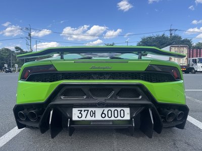 LAMBORGHINI HURACAN - 4