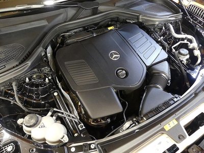 MERCEDES-BENZ GLC - 7