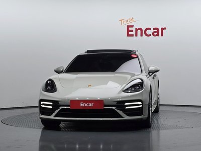 PORSCHE PANAMERA - 2