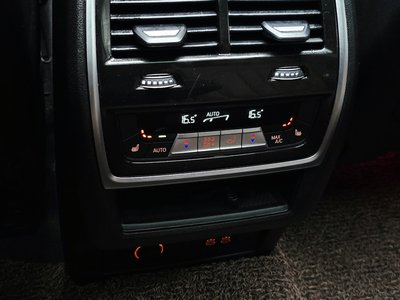 2023 BMW X5 — миниатюра 38