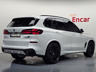 2023 BMW X5 photo 3