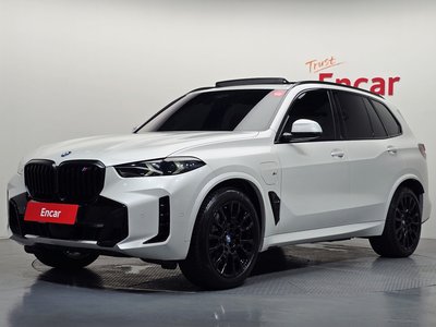 2023 BMW X5 photo 1