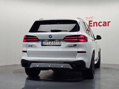 2023 BMW X5 photo 4