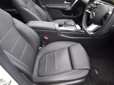 2025 Mercedes-BENZ CLA 缩略图 32