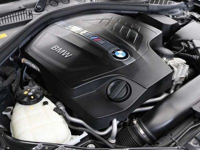 صورة 5 لـ 2017 BMW M2 COUPE