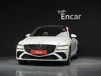 GENESIS G80 (RG3) - 2