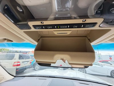 2016 Toyota LAND CRUISER 200 缩略图 41