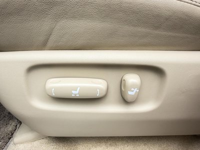 2016 Toyota LAND CRUISER 200 缩略图 59