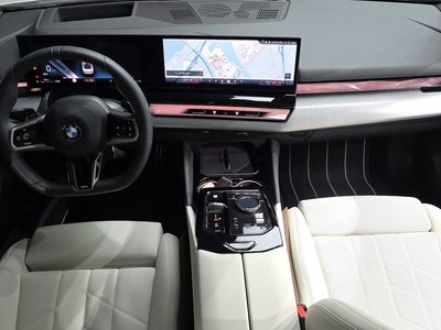 2025 BMW 5 SERIES 照片 5