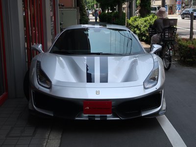 FERRARI 488 PISTA - 4