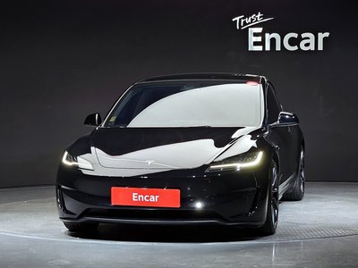 2024 Tesla MODEL 3 photo 2