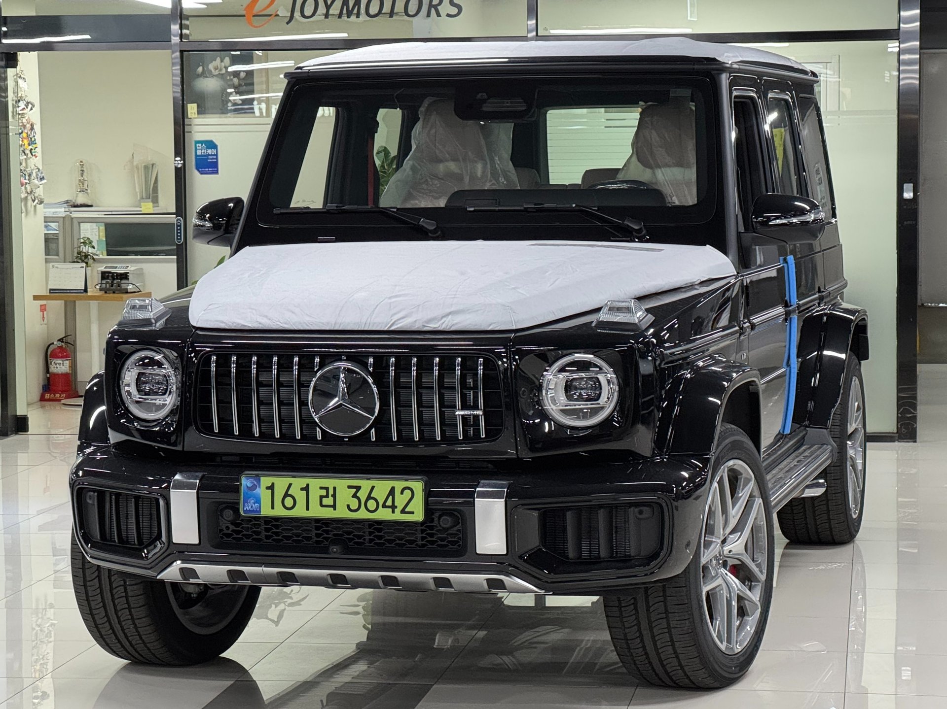 MERCEDES-BENZ G-CLASS - View 1