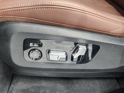 2025 BMW X5 缩略图 31