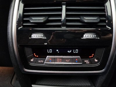2025 BMW X5 缩略图 35