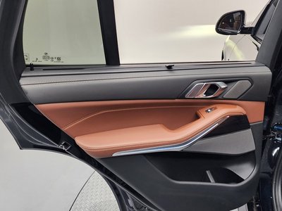 2025 BMW X5 缩略图 15
