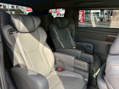 2024 Toyota ALPHARD photo 7