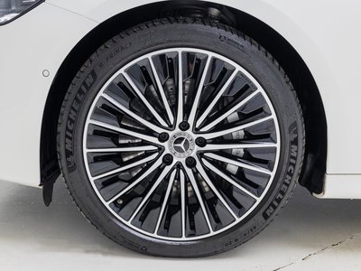 MERCEDES-BENZ E-CLASS - 6