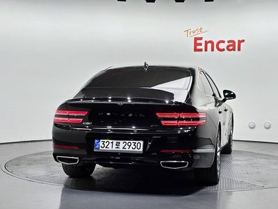 GENESIS G80 (RG3) - 3