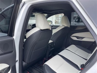 2023 Lexus NX — миниатюра 28