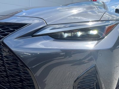 2022 Lexus IS — миниатюра 64