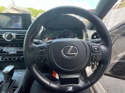 2022 Lexus IS — миниатюра 14