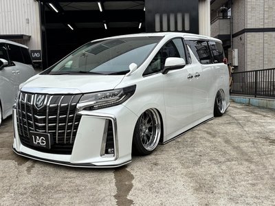 TOYOTA ALPHARD - 2