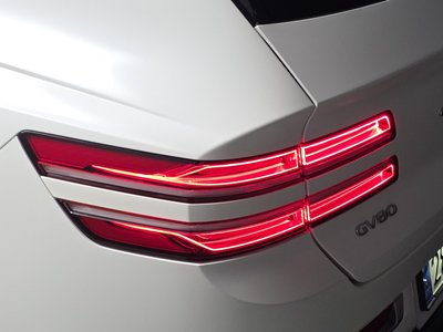 GENESIS GV80 - 10