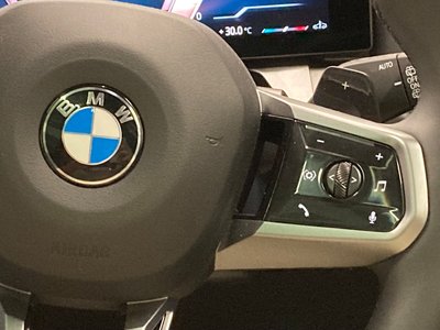 2025 BMW X3 — миниатюра 32