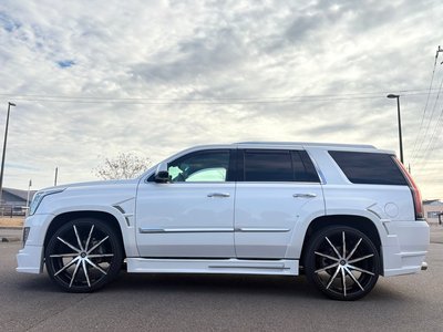 CADILLAC ESCALADE - 5