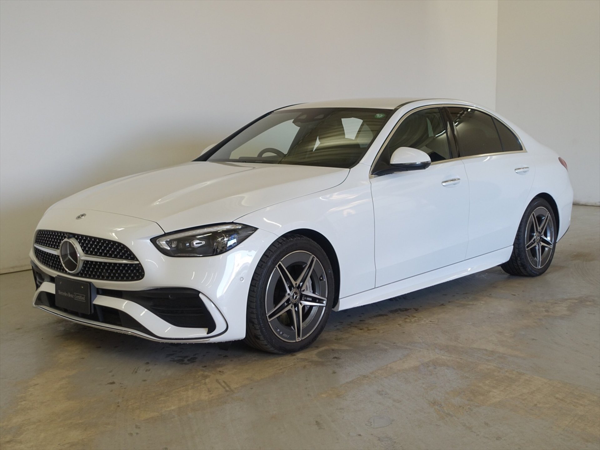 MERCEDES-BENZ C-CLASS - View 1