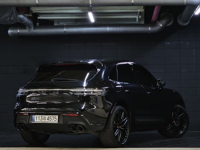 صورة 3 لـ 2022 Porsche MACAN