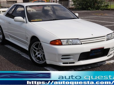 NISSAN SKYLINE GT-R