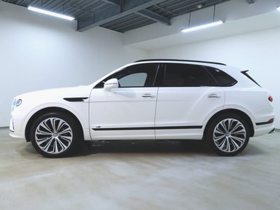 صورة 4 لـ 2023 Bentley BENTAYGA