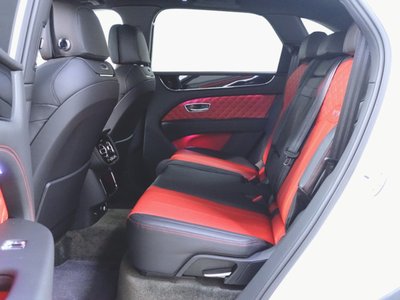 صورة 31 لـ 2023 Bentley BENTAYGA