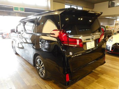 TOYOTA ALPHARD - 10