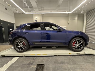 PORSCHE MACAN - 3