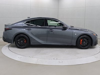 LEXUS IS - 9