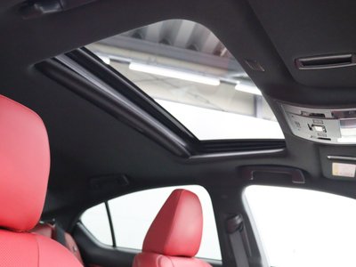 LEXUS IS - 5