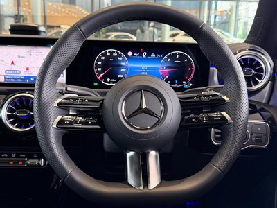 MERCEDES-BENZ A-CLASS - 9