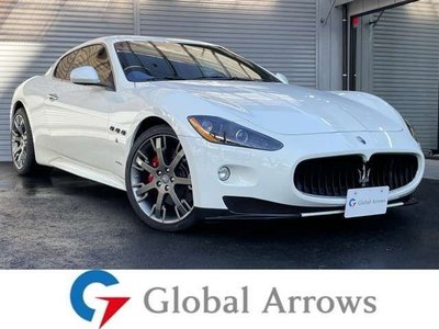 MASERATI GRANTURISMO - 2