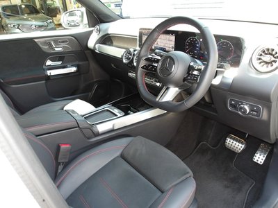 MERCEDES-BENZ GLB-CLASS - 4