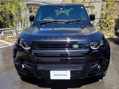 LAND ROVER DEFENDER - 7