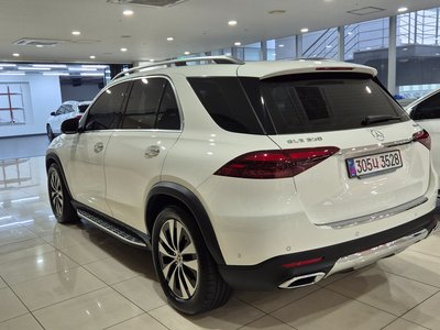 2025 Mercedes-BENZ GLE 照片 4